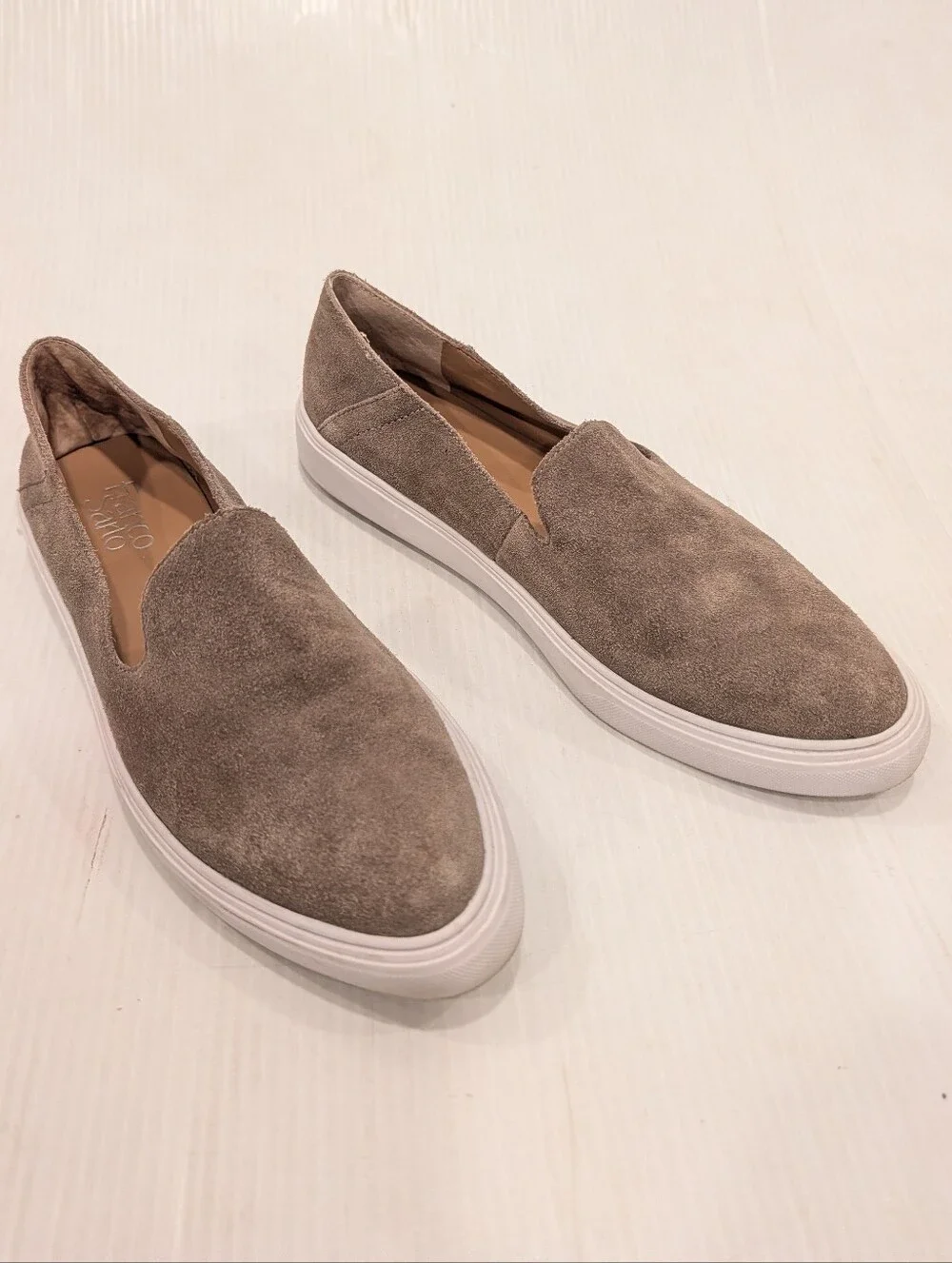 FRANCO SARTO Mitchell Taupe Suede Slip-On Loafers Sneakers Size 8.5 Women's